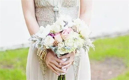 双子座在恋爱中会隐瞒自己吗揭秘其内心真实想法