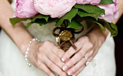 生辰八字与称骨算命解析揭秘命理智慧