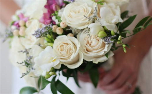 八字合婚免费算命指南 找到你的命中注定伴侣