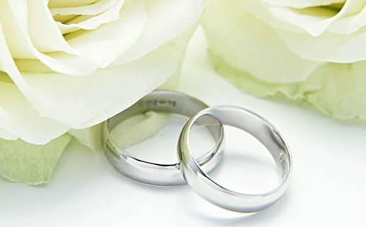 1994年属狗命运解读与性格特征分析