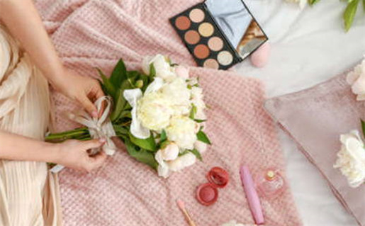 属蛇宝宝起名技巧与推荐寓意深刻的名字