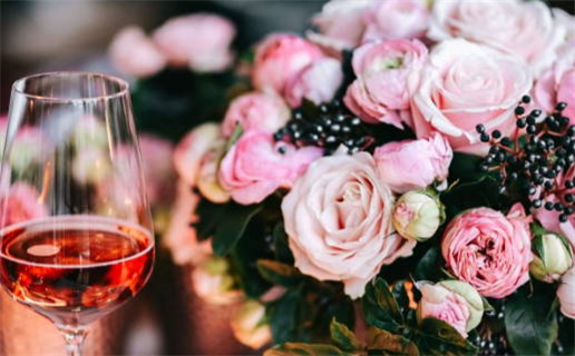 农历二〇二六年六月廿五黄历完婚不推荐吗,这天结婚合适吗