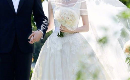 农历二〇三二年八月廿四黄历不推荐结婚吗,结婚好日子查询