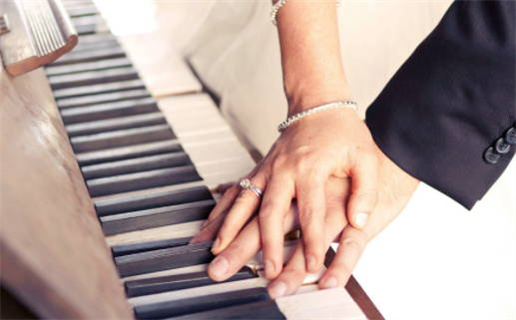 农历二〇三四年三月十八黄历不适宜登记结婚吗,领证好日子查询