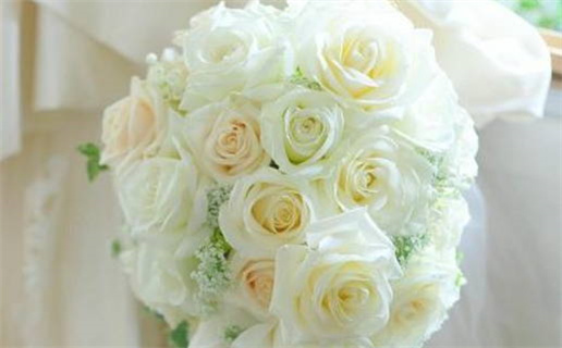 农历二〇三〇年四月初十黄历不适宜领结婚证吗,领证好日子查询