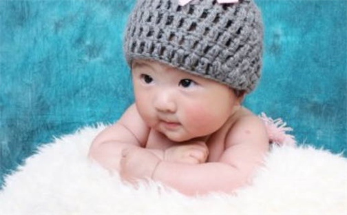 梁姓女孩子起名技巧：2026年07月11日生辰八字取名指南