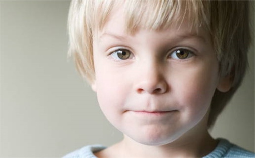 2026.04.06生的刘姓女宝宝取名常见误区与高分名字推荐