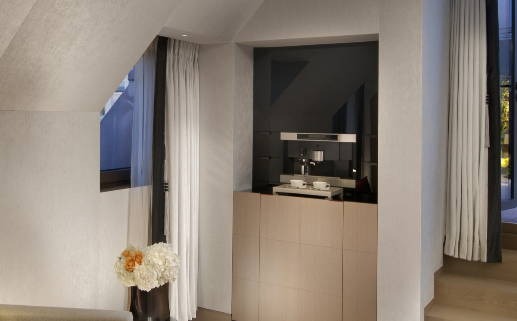 农历二〇二八年八月十九黄历室内装修不推荐吗,这天装修合适吗